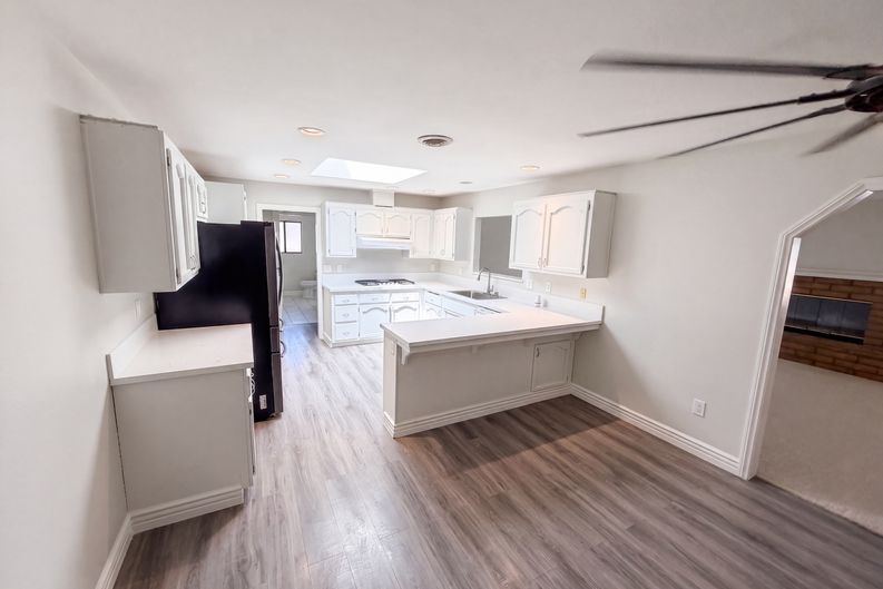 Photo 9 of 24 of 4380 Flightwood Cir, Hemet, CA