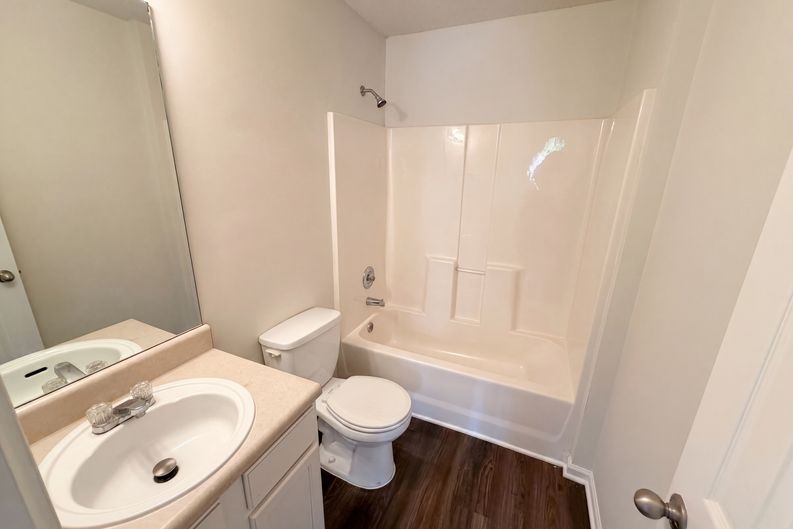 Photo 10 of 27 of 108 Legend Creek Dr, Canton, GA