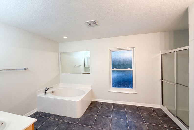 Photo 21 of 26 of 3312 White Blossom Ln, Clermont, FL