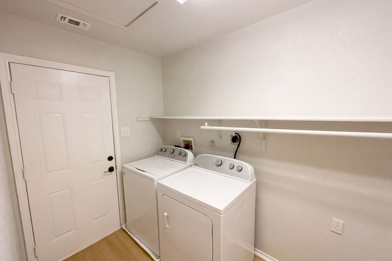 Photo 13 of 21 of 8222 Grissom Cir, San Antonio, TX