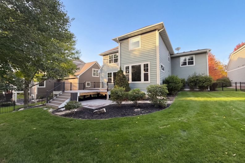 Photo 5 of 57 of 16891 E Lake Dr, Lakeville, MN