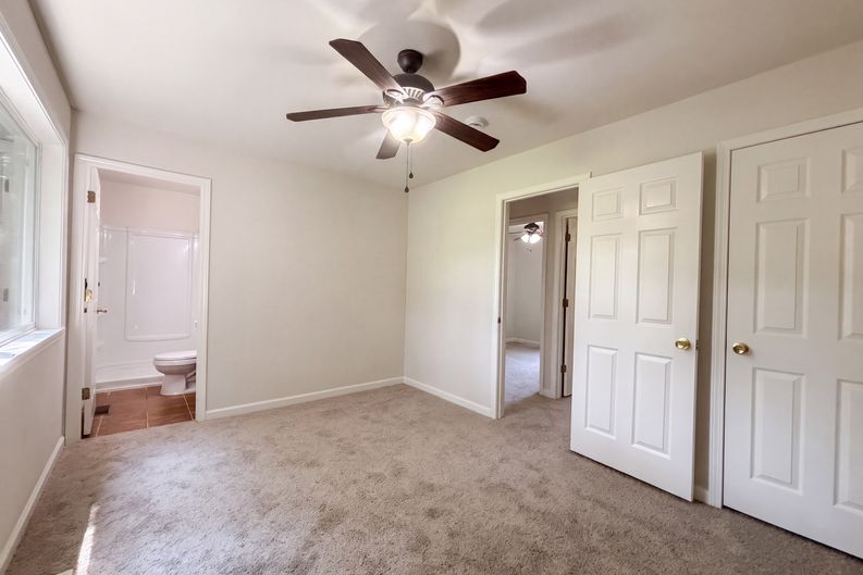Photo 4 of 18 of 82 Cedar Ridge Dr, Pacific, MO