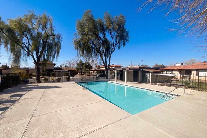 Photo 6 of 18 of 5097 Village Dr, Las Vegas, NV
