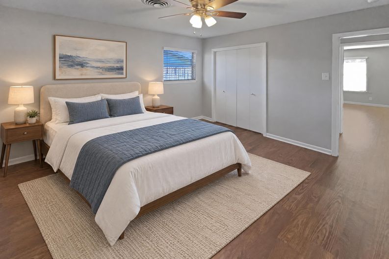 Photo 4 of 18 of 1105 E 17th St, Georgetown, TX
