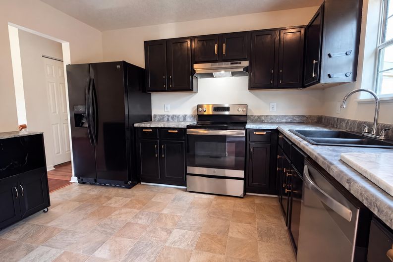 Photo 16 of 19 of 113 Pine Bluff Rd, Columbia, SC