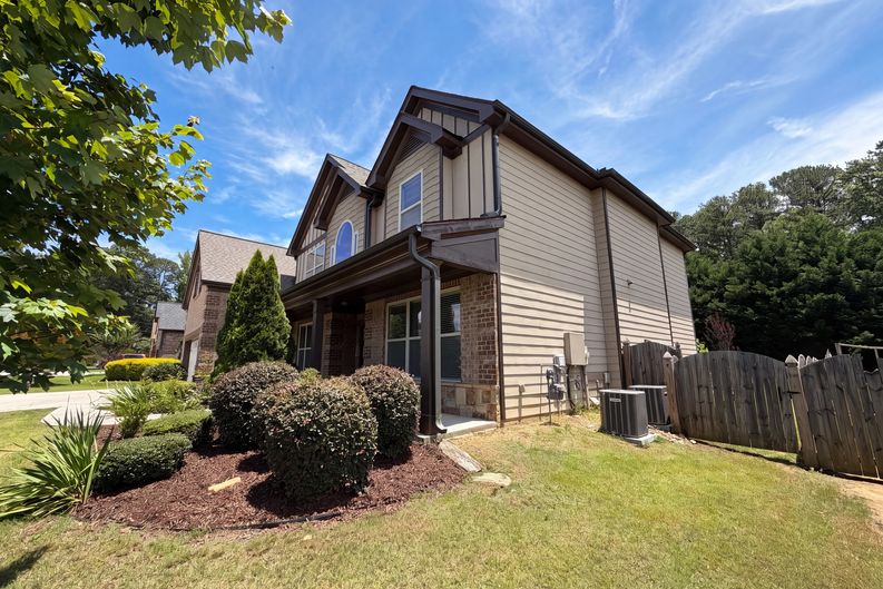 Photo 46 of 51 of 1481 Azalea Brook Dr, Lawrenceville, GA