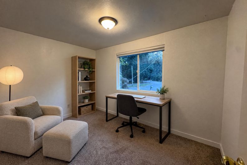 Photo 14 of 35 of 13615 97th Ave NW, Gig Harbor, WA