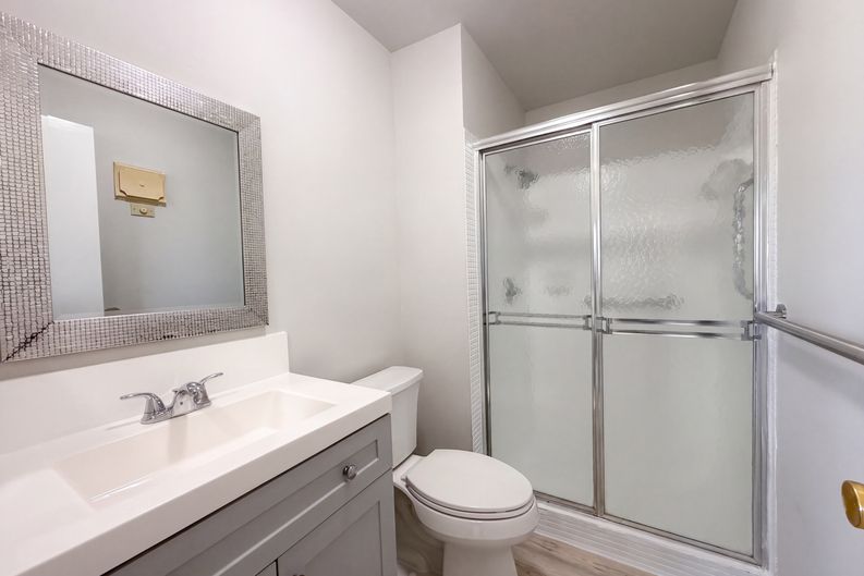 Photo 15 of 23 of 400 SW Golfview Ter, Boynton Beach, FL