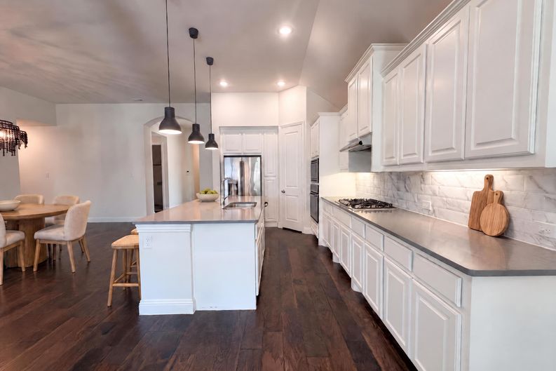 Photo 6 of 37 of 16204 Cullen Park Way, Prosper, TX