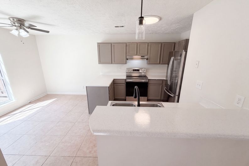 Photo 13 of 31 of 1079 Brittwood Pl, Norcross, GA