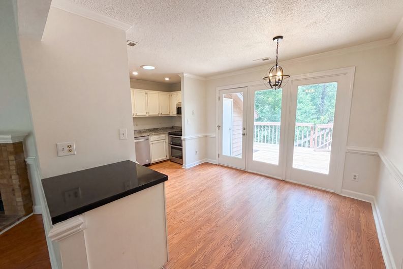 Photo 7 of 17 of 5500 Fortunes Ridge Dr, Durham, NC