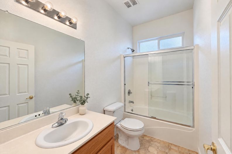 Photo 18 of 22 of 8888 Billfish Way, Sacramento, CA