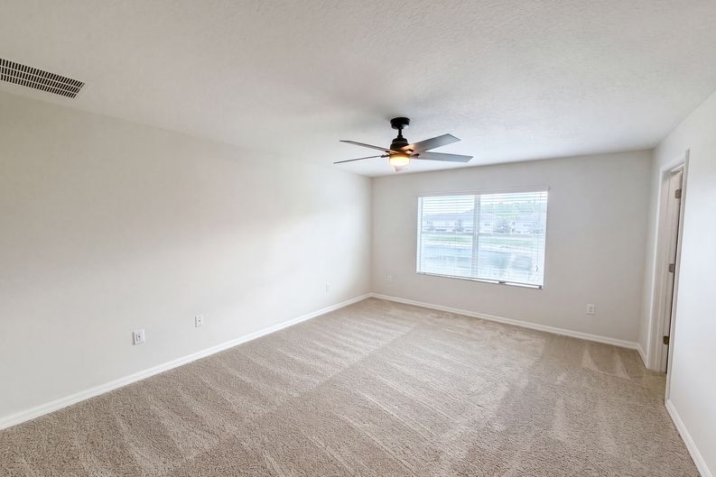 Photo 4 of 33 of 13717 Rosette Rd, Hudson, FL