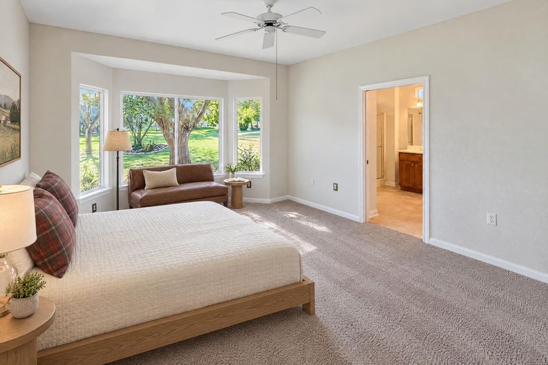 Photo 4 of 17 of 115 Purple Sage Dr, Georgetown, TX