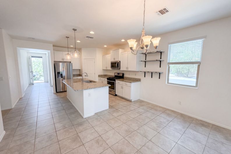 Photo 8 of 22 of 12701 N Gibbs Ave, Marana, AZ