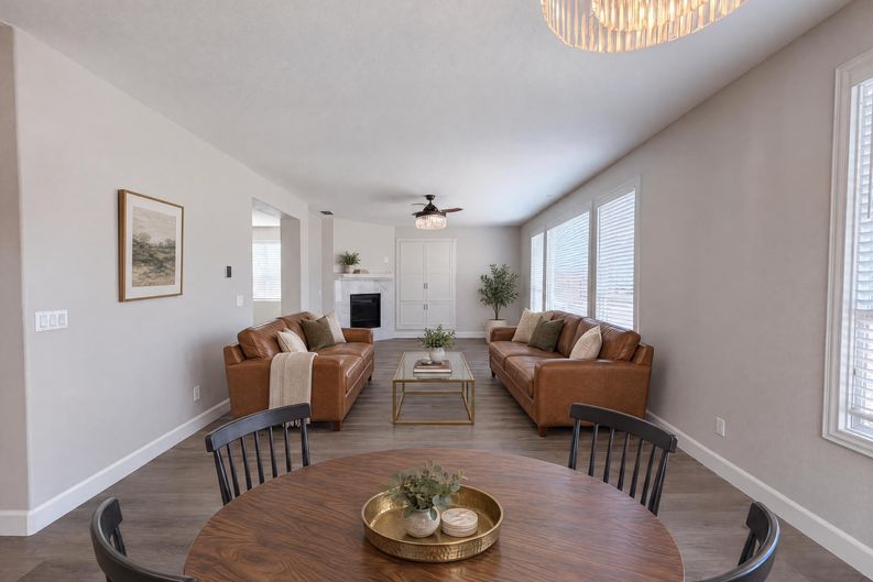 Photo 13 of 35 of 2571 Cantara Ct, Sacramento, CA