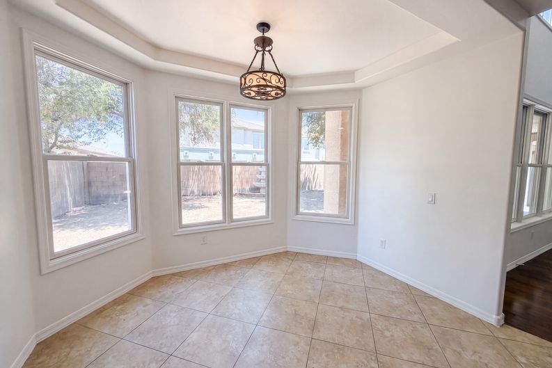 Photo 12 of 46 of 4118 W Saint Anne Ave, Phoenix, AZ