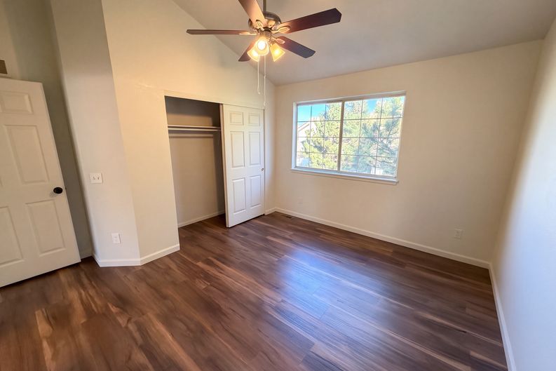 Photo 4 of 35 of 2064 S Xenia Way, Denver, CO