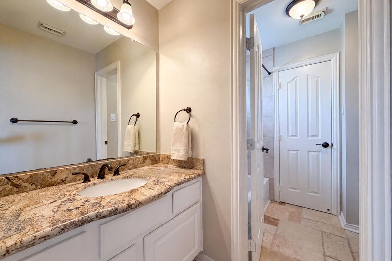 Photo 18 of 25 of 21431 Wild Jasmine Ln, Katy, TX