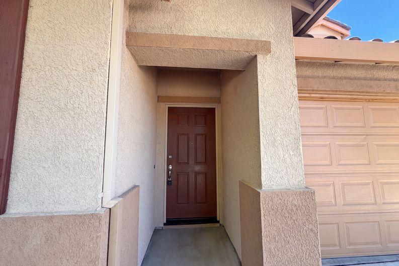 Photo 39 of 45 of 1570 Arcola Ave, Sacramento, CA