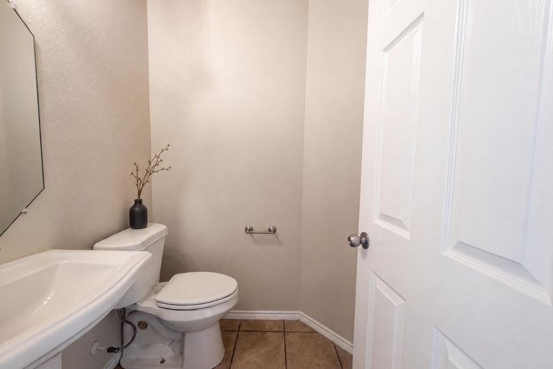 Photo 9 of 18 of 9603 Orion Dr, Temple, TX