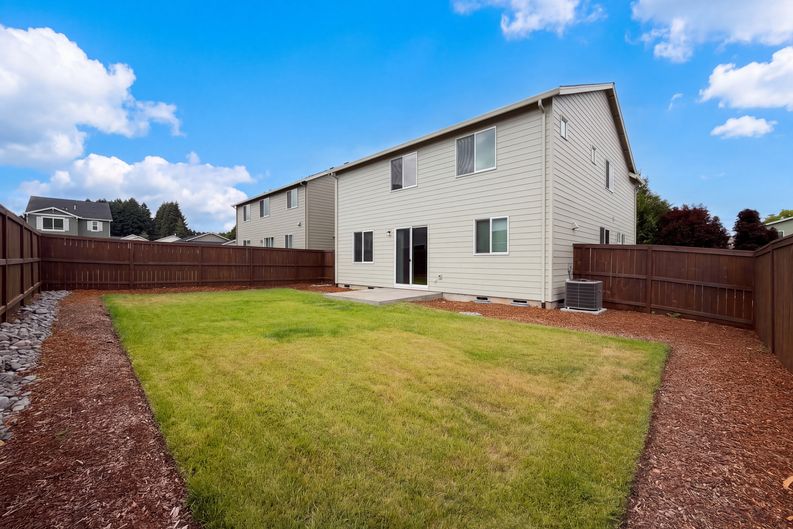 Photo 5 of 20 of 33412 SW Callahan Rd, Scappoose, OR