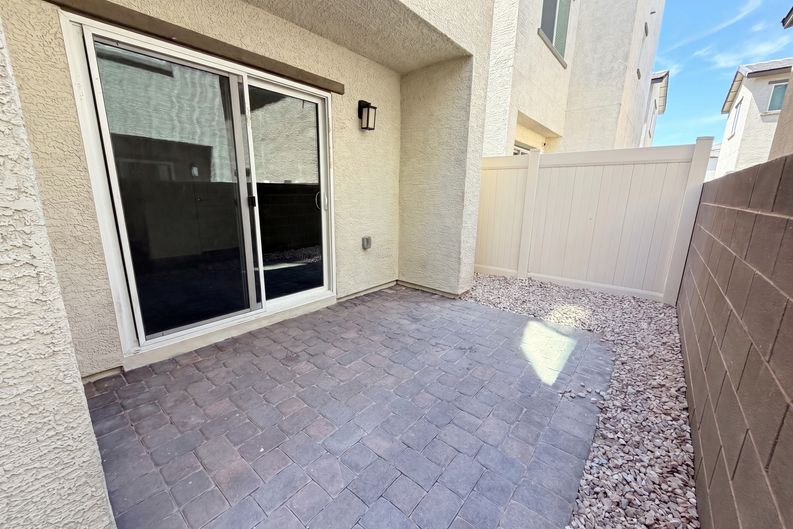 Photo 34 of 41 of 6875 Crimson Shadow St, North Las Vegas, NV