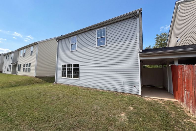 Photo 19 of 21 of 6126 Hickory Lane Dr, Union City, GA