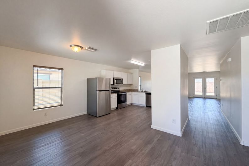 Photo 7 of 23 of 781 S Silvercreek Ln, Casa Grande, AZ