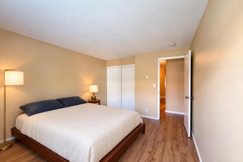 Photo 4 of 20 of 10132 SW Trapper Ter, Beaverton, OR