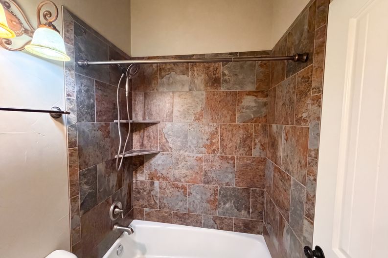 Photo 27 of 31 of 14496 S Fox Creek Dr, Herriman, UT