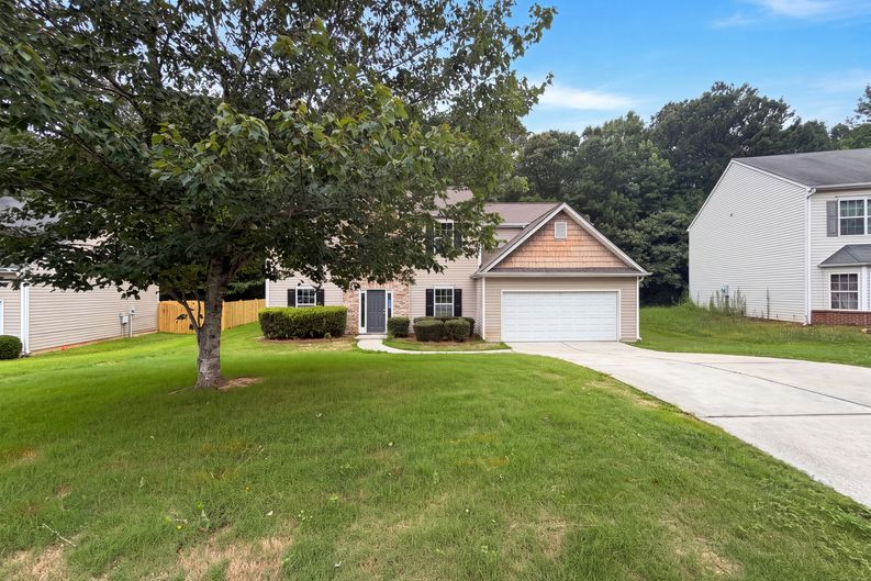 Photo 24 of 29 of 6257 Polar Fox Ct, Riverdale, GA