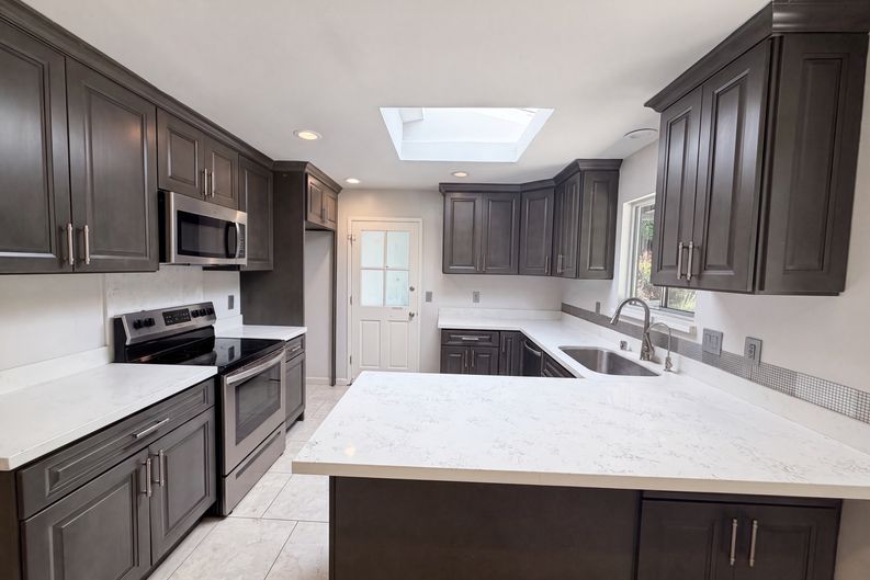 Photo 6 of 36 of 612 Tahos Rd, Orinda, CA