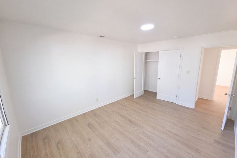 Photo 21 of 29 of 2580 Verna Way, Sacramento, CA
