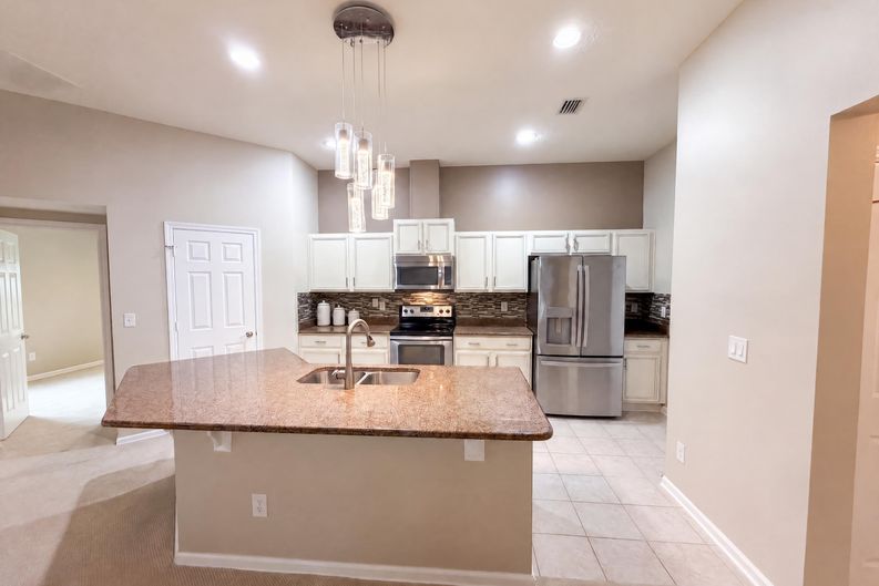 Photo 10 of 36 of 120 Prestwick Grande Dr, Daytona Beach, FL