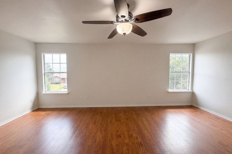 Photo 8 of 19 of 612 Sugar Brook Dr, Temple, TX