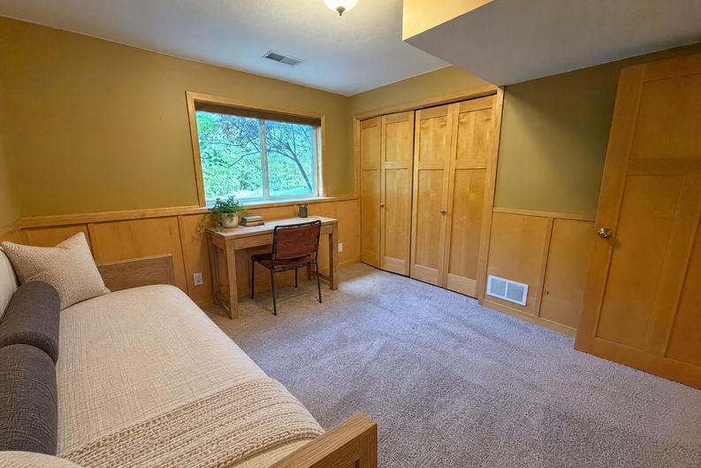 Photo 31 of 36 of 1012 Delano Ct, Stillwater, MN