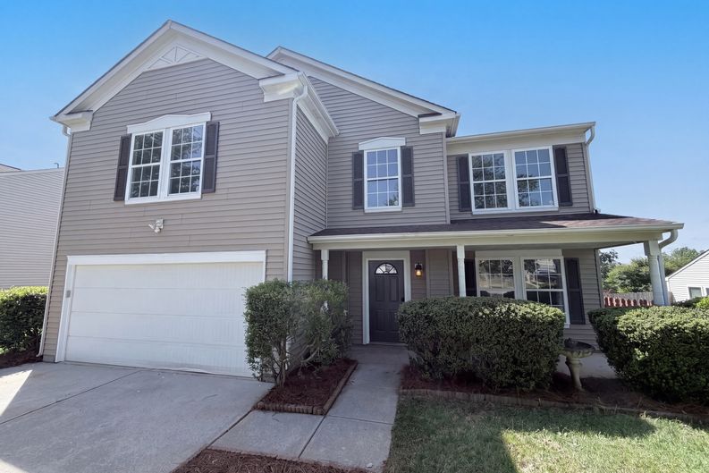 Photo 7 of 18 of 185 Boiling Brook Dr, Statesville, NC
