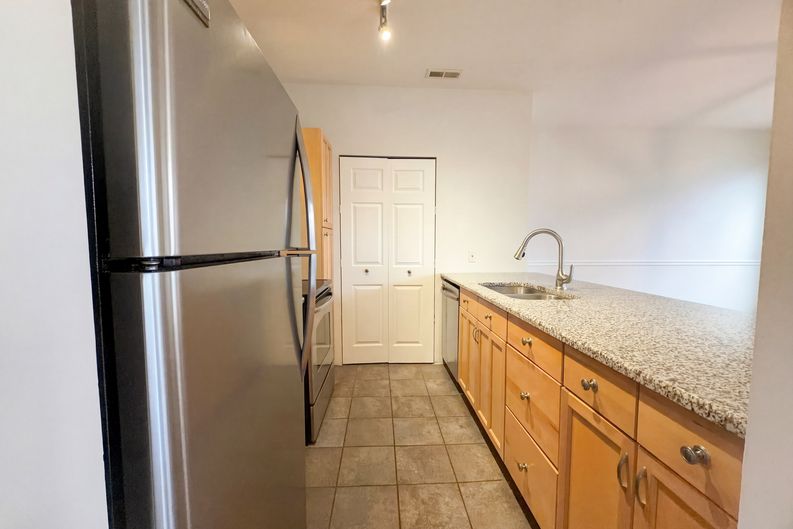 Photo 14 of 18 of 2320 Rutger St, Saint Louis, MO