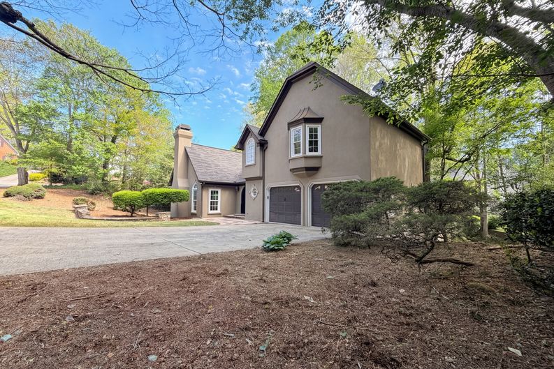 Photo 46 of 58 of 984 Forest Pond Ct, Marietta, GA