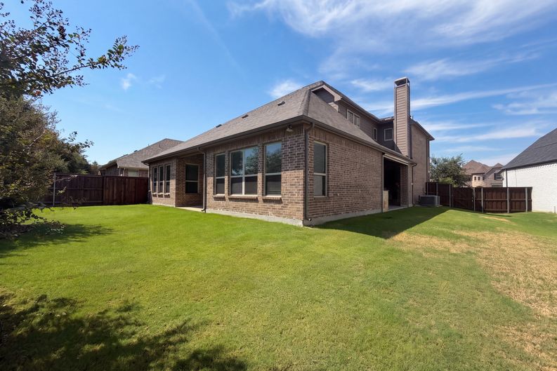 Photo 19 of 22 of 851 Yellowcress Dr, Prosper, TX