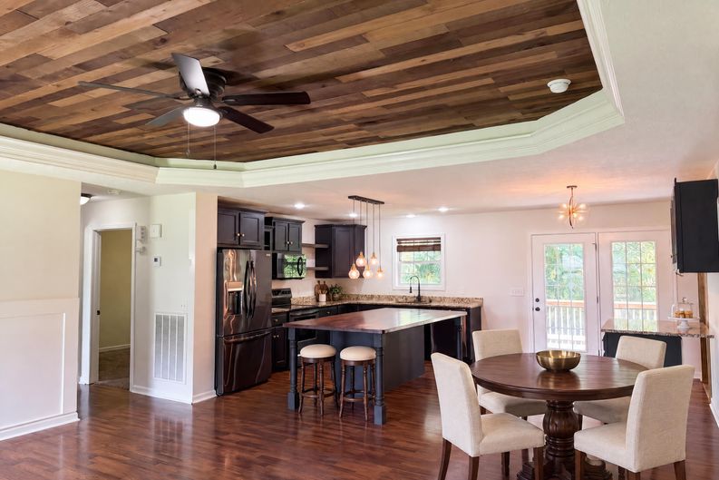 Photo 6 of 22 of 161 Brady Cole Ln, Lafayette, TN