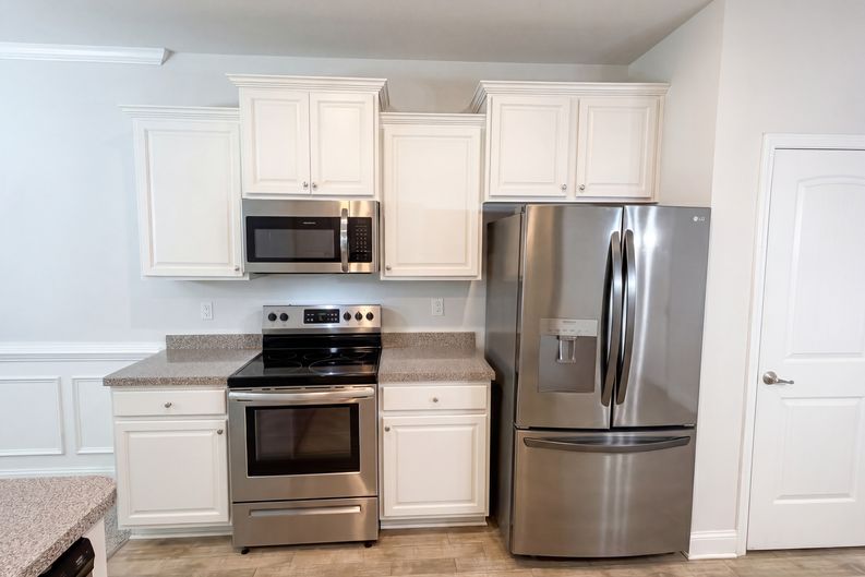 Photo 8 of 27 of 11916 Lovejoy Crossing Pl, Lovejoy, GA