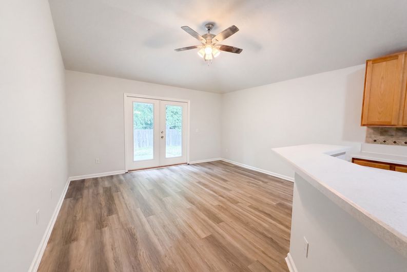 Photo 9 of 22 of 6026 Fillyside Trl, Jacksonville, FL