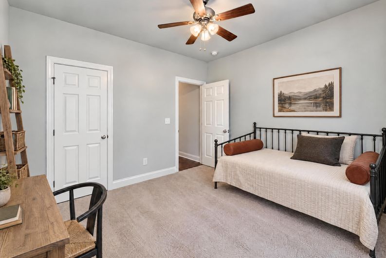 Photo 15 of 24 of 4203 Old Cahaba Pkwy, Helena, AL