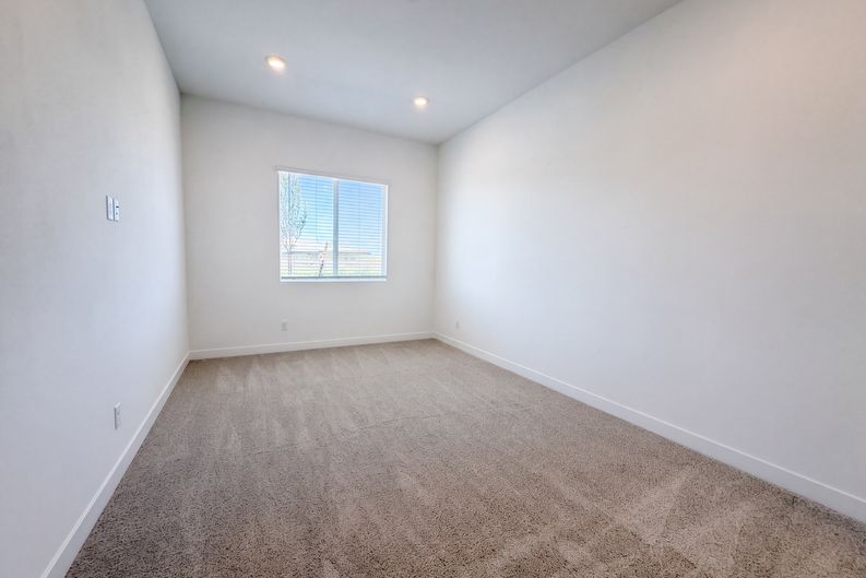Photo 26 of 32 of 8289 Warbonnet Way, Las Vegas, NV