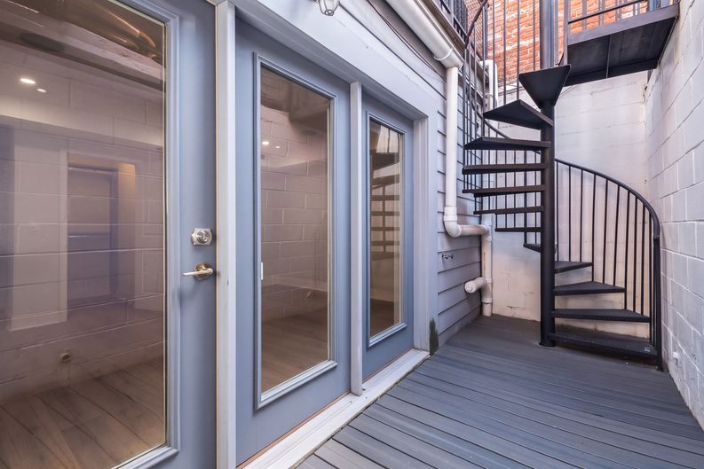 Photo 5 of 18 of 1126 5th St NW, Washington, DC