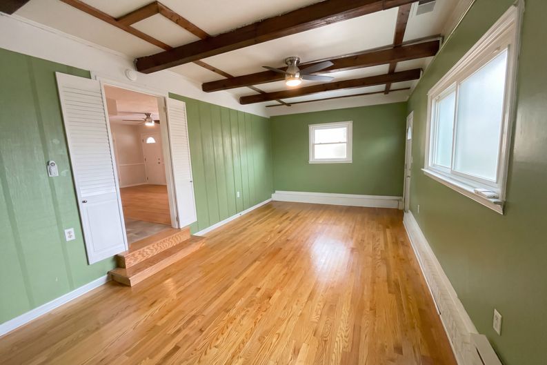 Photo 8 of 16 of 1004 Vesper Ln, Fayetteville, NC
