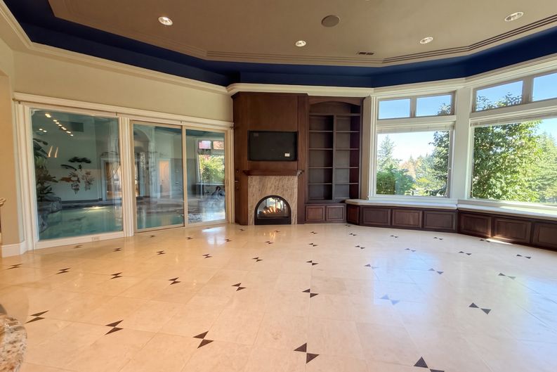 Photo 3 of 56 of 17695 S Fieldstone Ct, Oregon City, OR