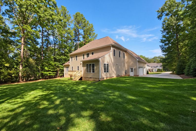 Photo 5 of 25 of 15000 Chesdin Green Way, Chesterfield, VA